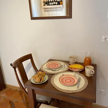 Cascina Maina Farm stay Diano d'Alba