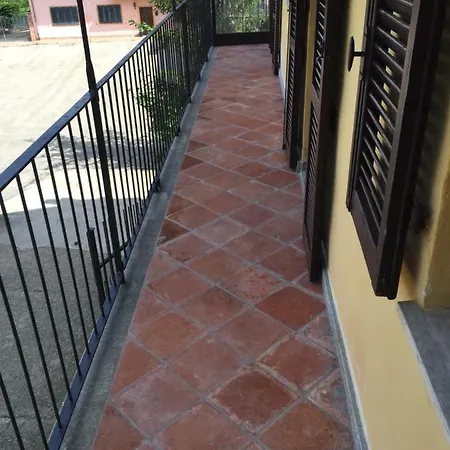 Alloggio per agriturismo Cascina Maina *