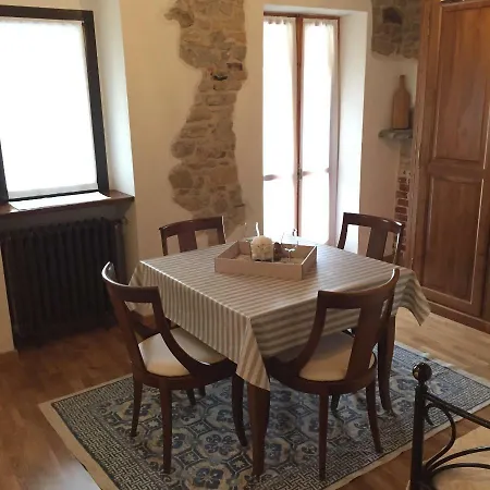 Cascina Maina Diano dʼAlba