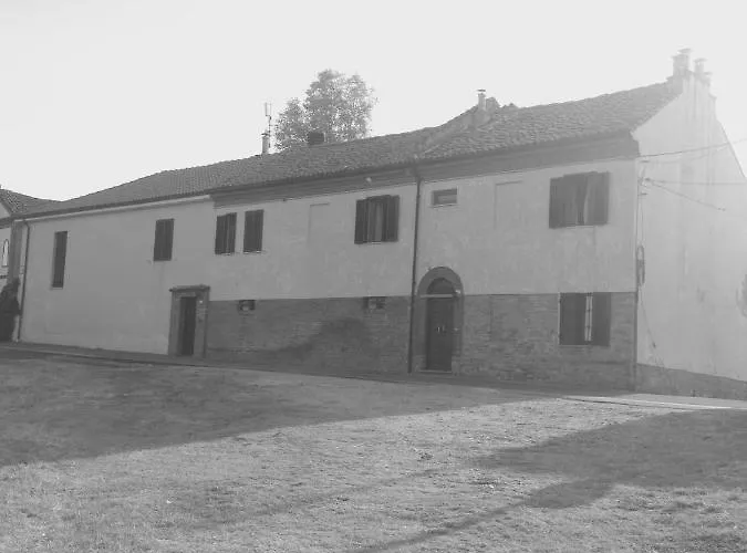 Cascina Maina Diano dʼAlba